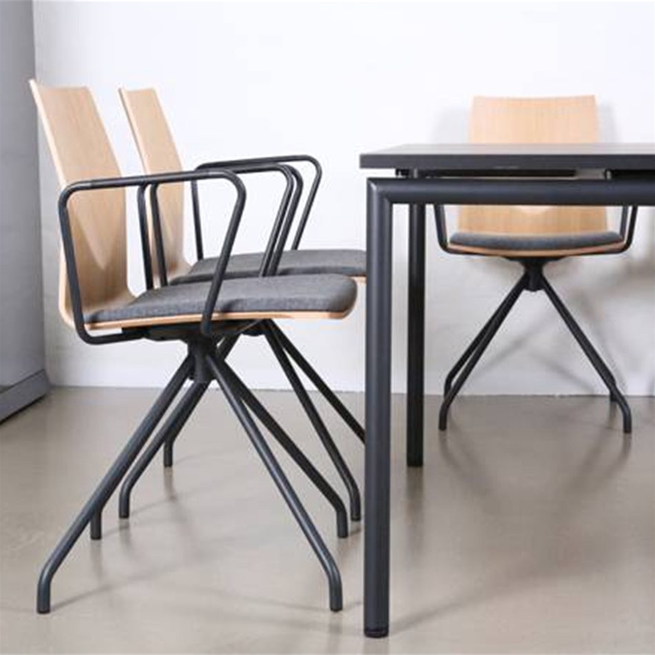 FourCast2 One Meeting Chair | Chair Compare
