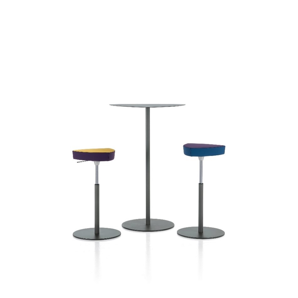 Kensho Bar Stool | Chair Compare