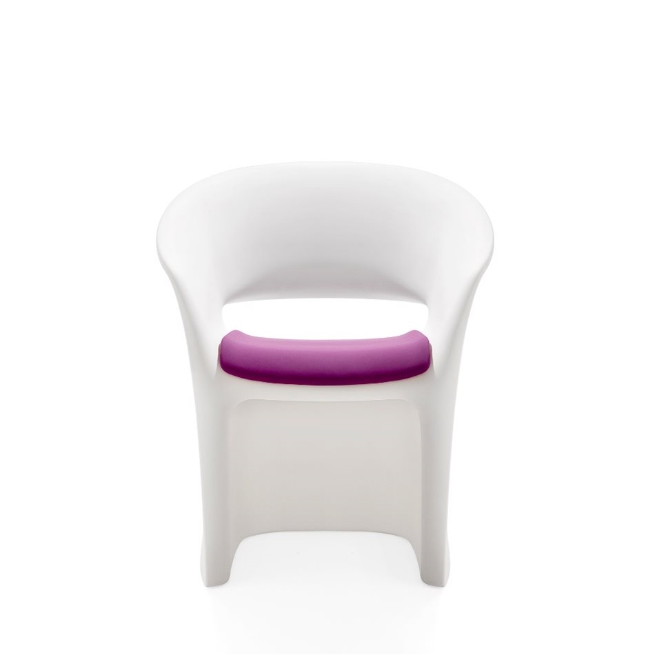 Kuark Armchair | Chair Compare