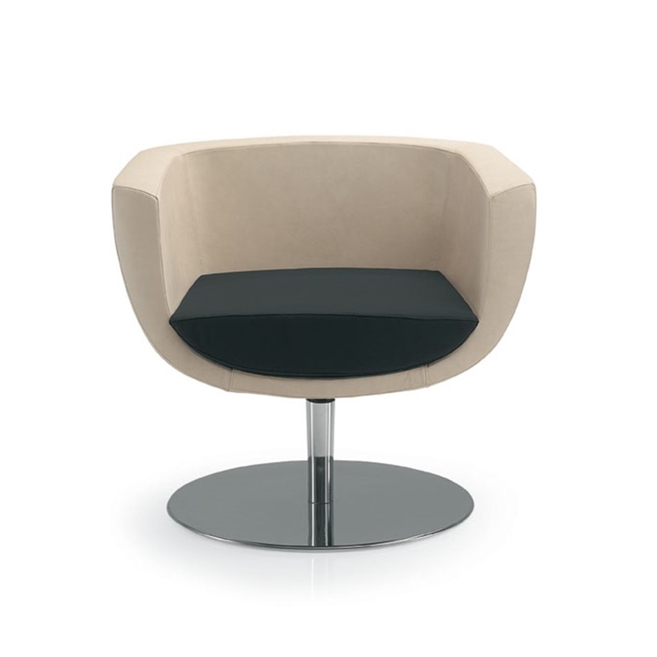 Koppa Armchair | Chair Compare