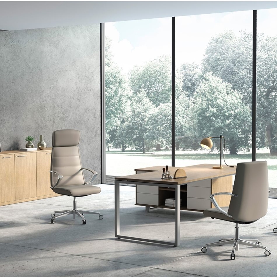 Klivia managerial armchair | Chair Compare